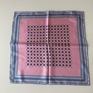 100% Silk Printed Medallion, 16 inches x 16 inches, Pink Blue Purple Floral EUC